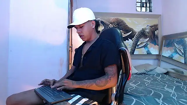 Snapshot of mr_stiven_ chatting on 23, 3, 2025 mr stiven online show from 23, 3, 2025