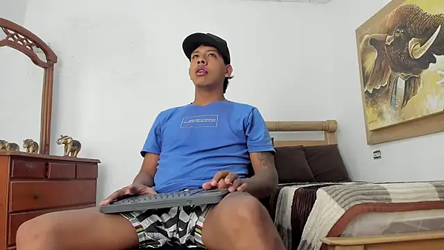 mr stiven  online show from 28, 2, 2026