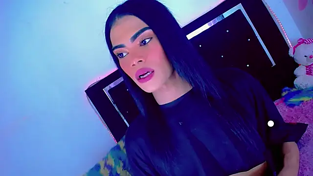 Theylor Rouse online show from 30, 11, 2025