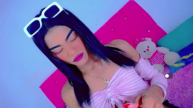 Theylor Rouse online show from 6, 1, 2026