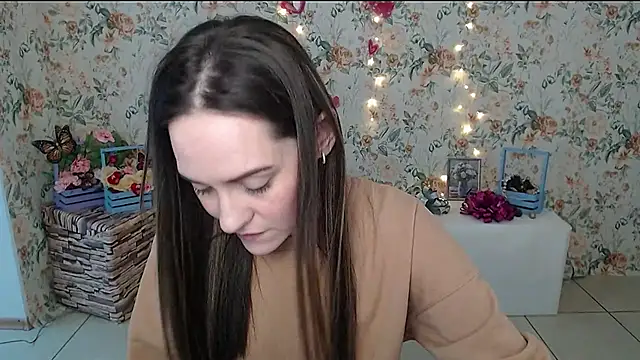 Lina Star S online show from 21, 2, 2025