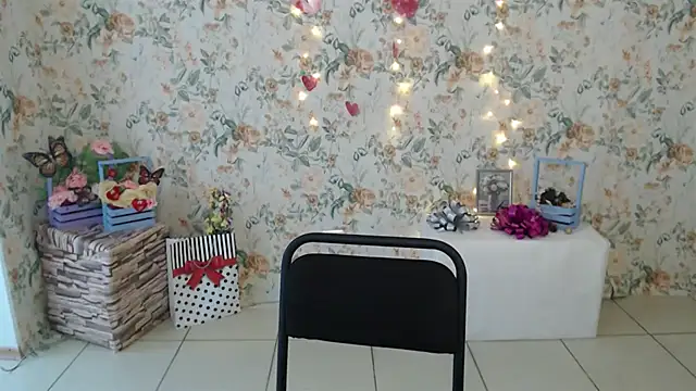 Lina Star S online show from 13, 2, 2025