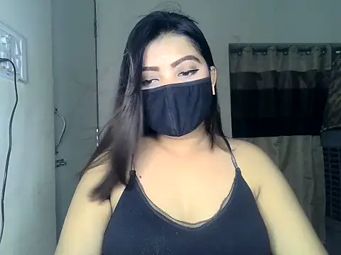 Snapshot of ishi_Beauty chatting on 19, 7, 2026 ishi Beauty online show from 19, 7, 2026