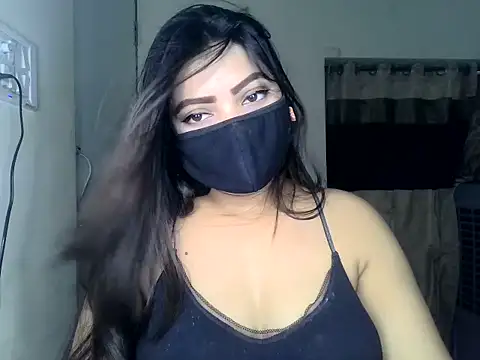Snapshot of ishi_Beauty chatting on 22, 7, 2026 ishi Beauty online show from 22, 7, 2026