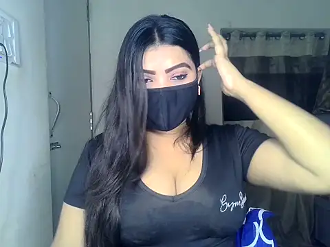 Snapshot of ishi_Beauty chatting on 2, 7, 2026 ishi Beauty online show from 2, 7, 2026