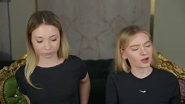 Snapshot of Ewa_Pearl chatting on 15, 3, 2025 Ewa Pearl online show from 15, 3, 2025