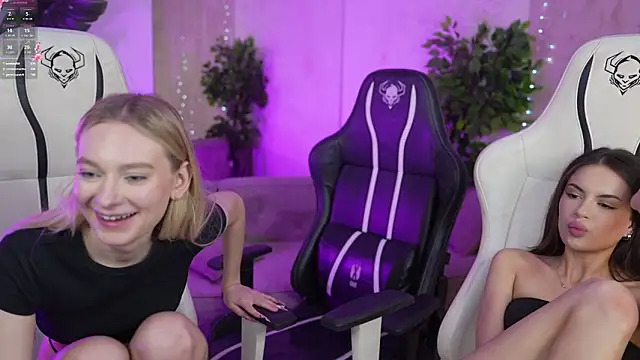 Snapshot of Ewa_Pearl chatting on 3, 3, 2025 Ewa Pearl online show from 3, 3, 2025