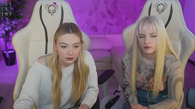 Snapshot of Ewa_Pearl chatting on 17, 3, 2025 Ewa Pearl online show from 17, 3, 2025