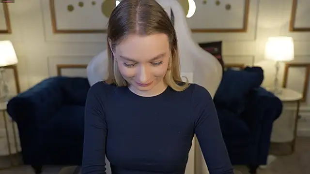 Snapshot of Ewa_Pearl chatting on 29, 11, 2025 Ewa Pearl online show from 29, 11, 2025