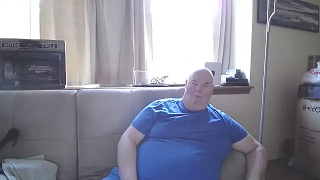 Snapshot of harley99574 chatting on 8, 8, 2026 harley99574 online show from 8, 8, 2026