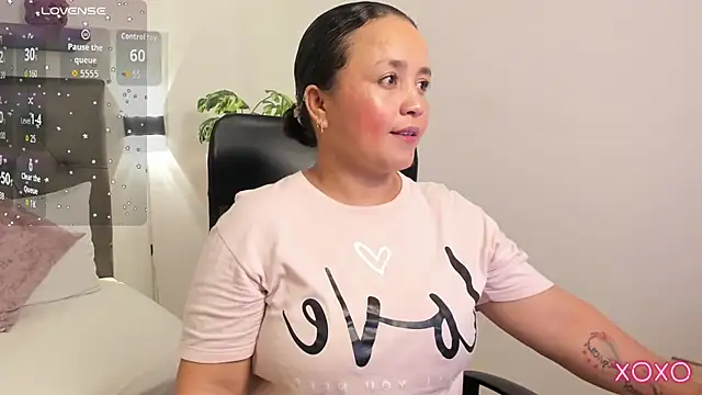 linda rios  online show from 27, 11, 2025