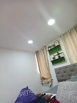 sasi luna online show from 11, 3, 2026