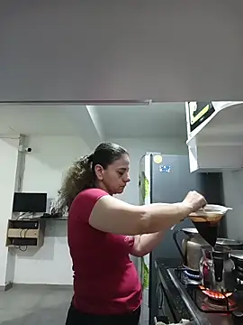 sasi luna online show from 24, 2, 2026