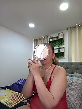 sasi luna online show from 13, 3, 2026