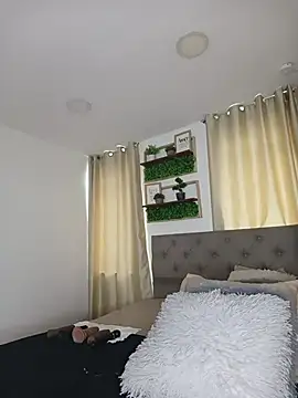 sasi luna online show from 23, 2, 2026