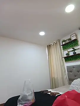 sasi luna online show from 6, 3, 2026