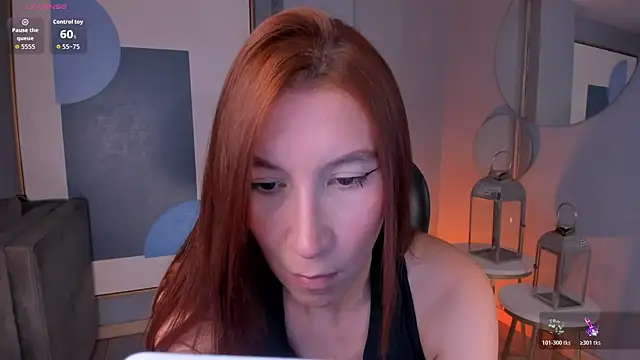 Snapshot of MiaFarrell_ chatting on 7, 5, 2026 MiaFarrell online show from 7, 5, 2026