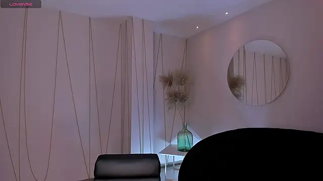 BellaCarteer  online show from 16, 4, 2026