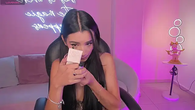 Snapshot of BellaCarteer_ chatting on 9, 11, 2025 BellaCarteer online show from 9, 11, 2025