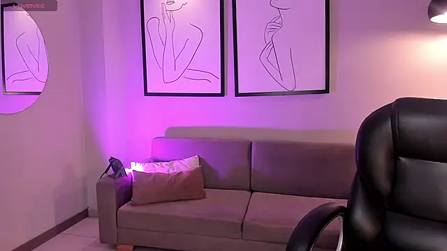 Snapshot of BellaCarteer_ chatting on 5, 11, 2025 BellaCarteer online show from 5, 11, 2025