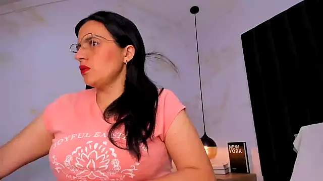 africa holmes online show from 18, 10, 2025