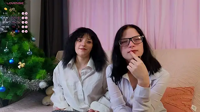 webstars  online show from 25, 12, 2024