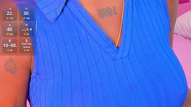 Snapshot of kinkyandsavage chatting on 26, 11, 2025 kinkyandsavage online show from 26, 11, 2025