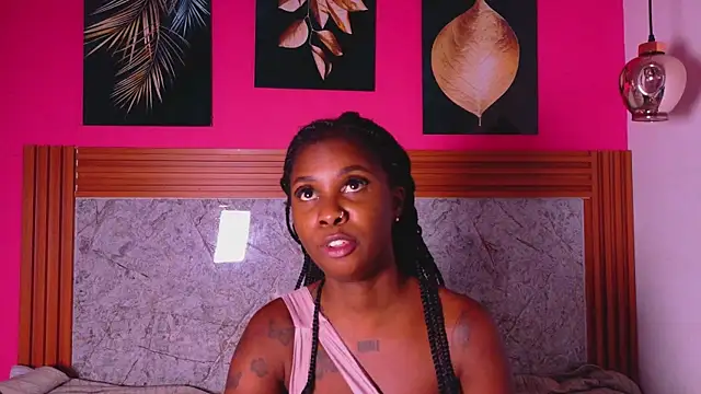 kinkyandsavage online show from 13, 4, 2026