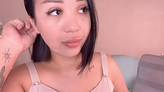 PurrrfectMiko online show from 25, 6, 2026