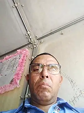 Alex011277 online show from 3, 10, 2025