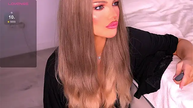 Graciane Lee online show from 12, 10, 2025