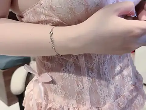 Eva-Public online show from 5, 10, 2025