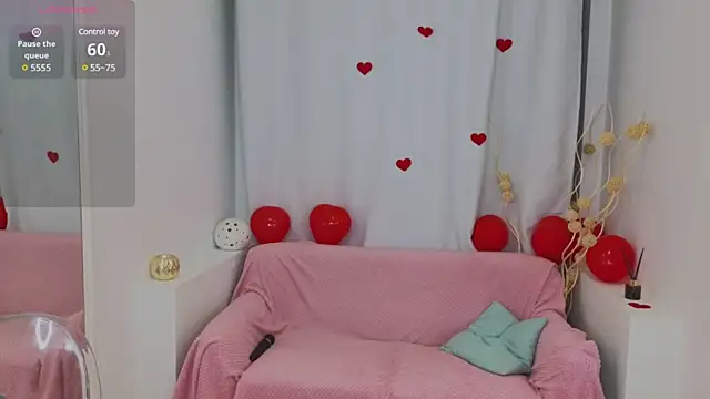 Snapshot of Lana__Cute_ chatting on 14, 2, 2025 Lana Cute online show from 14, 2, 2025