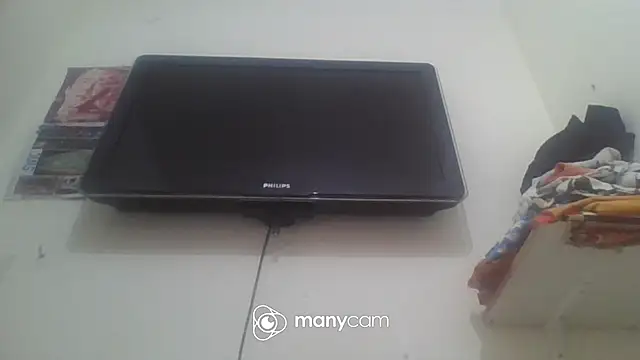 Snapshot of lunaxxxtreme chatting on 25, 2, 2025 lunaxxxtreme online show from 25, 2, 2025