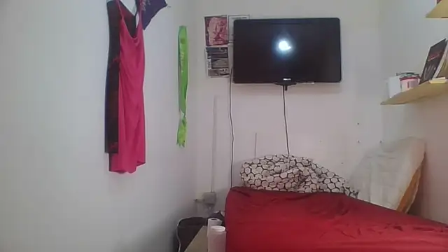 Snapshot of lunaxxxtreme chatting on 16, 10, 2025 lunaxxxtreme online show from 16, 10, 2025