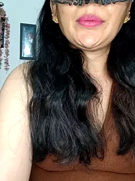 sexy bhabhi69 online show from 15, 4, 2026