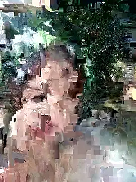 thamygomezz online show from 4, 10, 2025