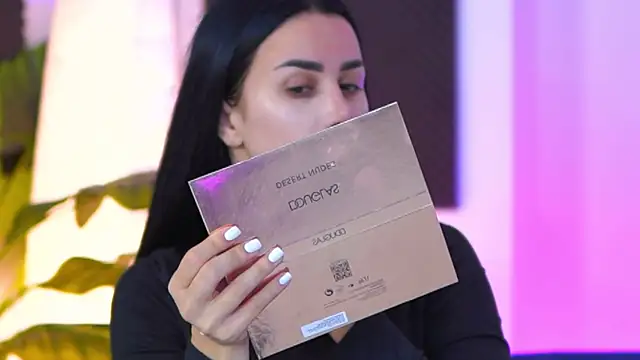 Snapshot of Jenna_Day chatting on 10, 11, 2025 Jenna Day online show from 10, 11, 2025