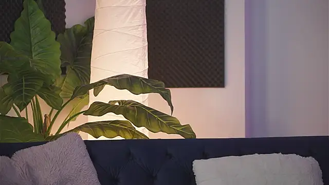 Jenna Day online show from 3, 10, 2025
