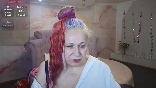 Penelope Pinky online show from 20, 11, 2025