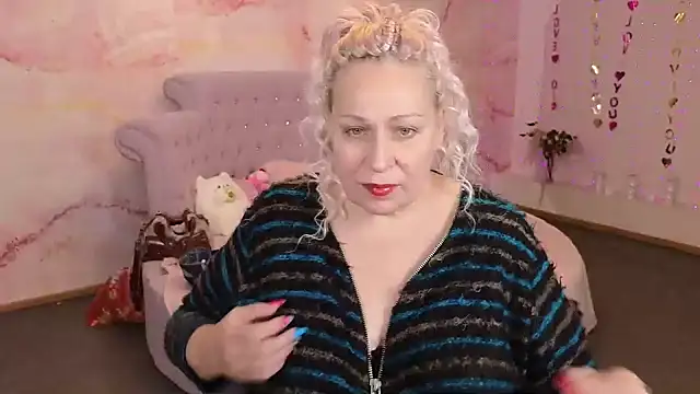 Penelope Pinky online show from 9, 10, 2025