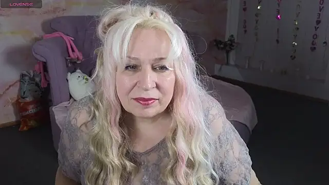 Snapshot of Penelope_Pinky chatting on 29, 5, 2026 Penelope Pinky online show from 29, 5, 2026