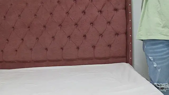 Snapshot of lau_hotfox chatting on 11, 3, 2025 lau hotfox online show from 11, 3, 2025