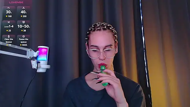 Snapshot of Cassie_Bae chatting on 22, 3, 2025 Cassie Bae online show from 22, 3, 2025