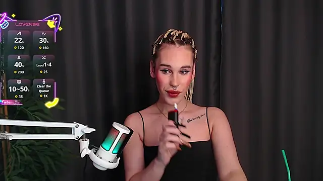 Cassie Bae online show from 17, 12, 2025