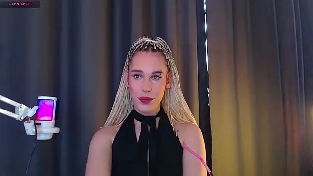 Snapshot of Cassie_Bae chatting on 23, 3, 2025 Cassie Bae online show from 23, 3, 2025