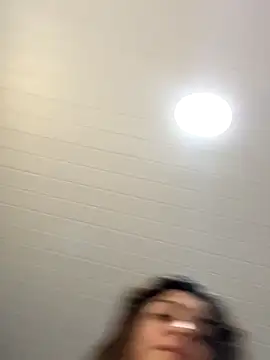 Nicollygriu online show from 2, 12, 2025