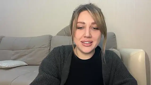 Snapshot of VickyLove047 chatting on 5, 12, 2025 VickyLove047 online show from 5, 12, 2025