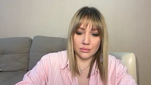 VickyLove047 online show from 11, 4, 2026