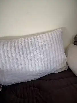 Snapshot of hot_girl_dina chatting on 26, 12, 2024 hot girl dina online show from 26, 12, 2024